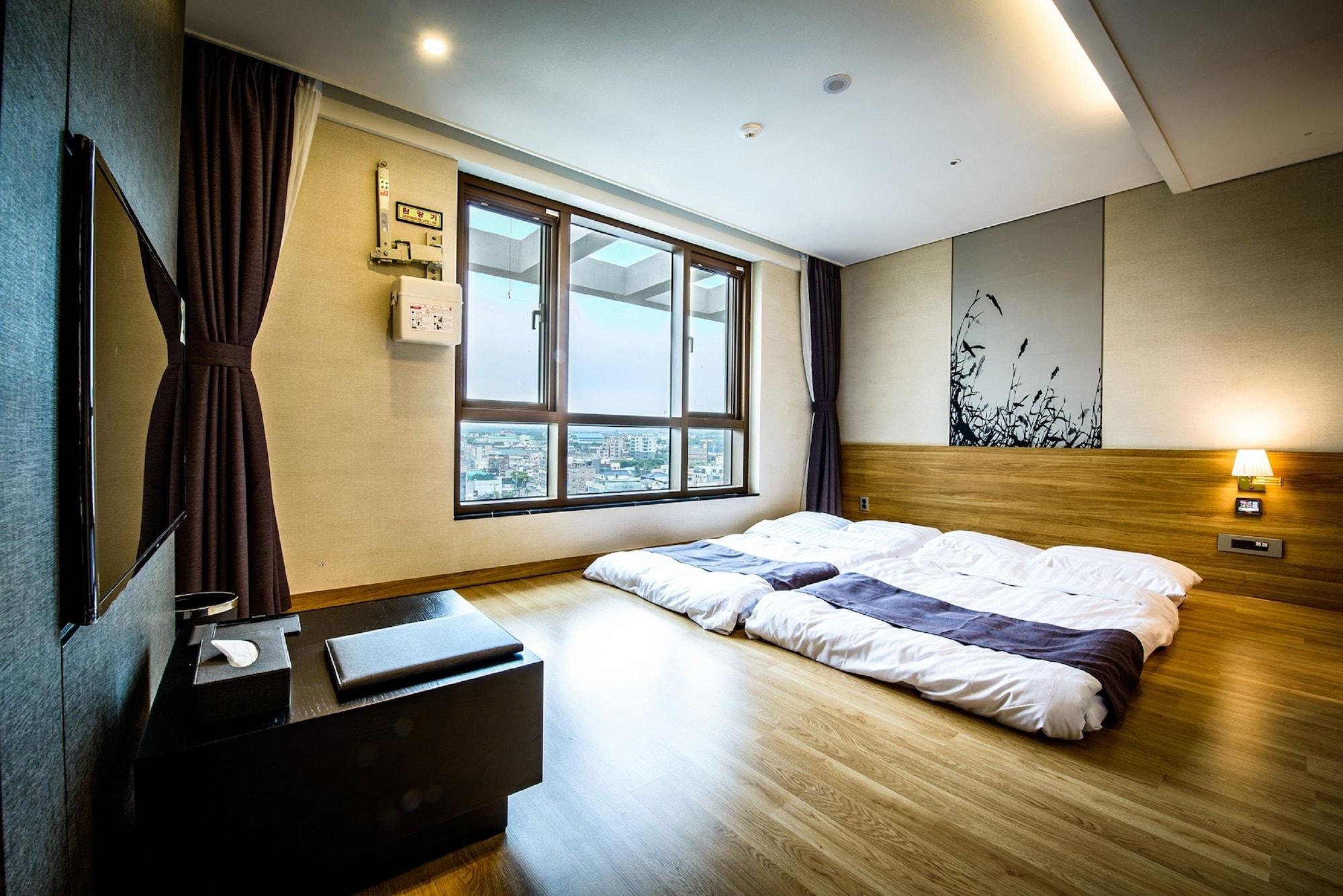 Utop Ubless Hotel ג'גו מראה חיצוני תמונה