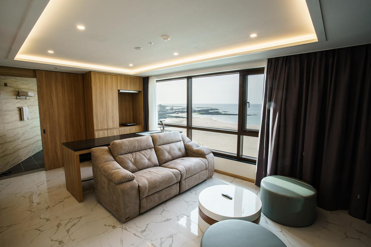 Utop Ubless Hotel ג'גו מראה חיצוני תמונה