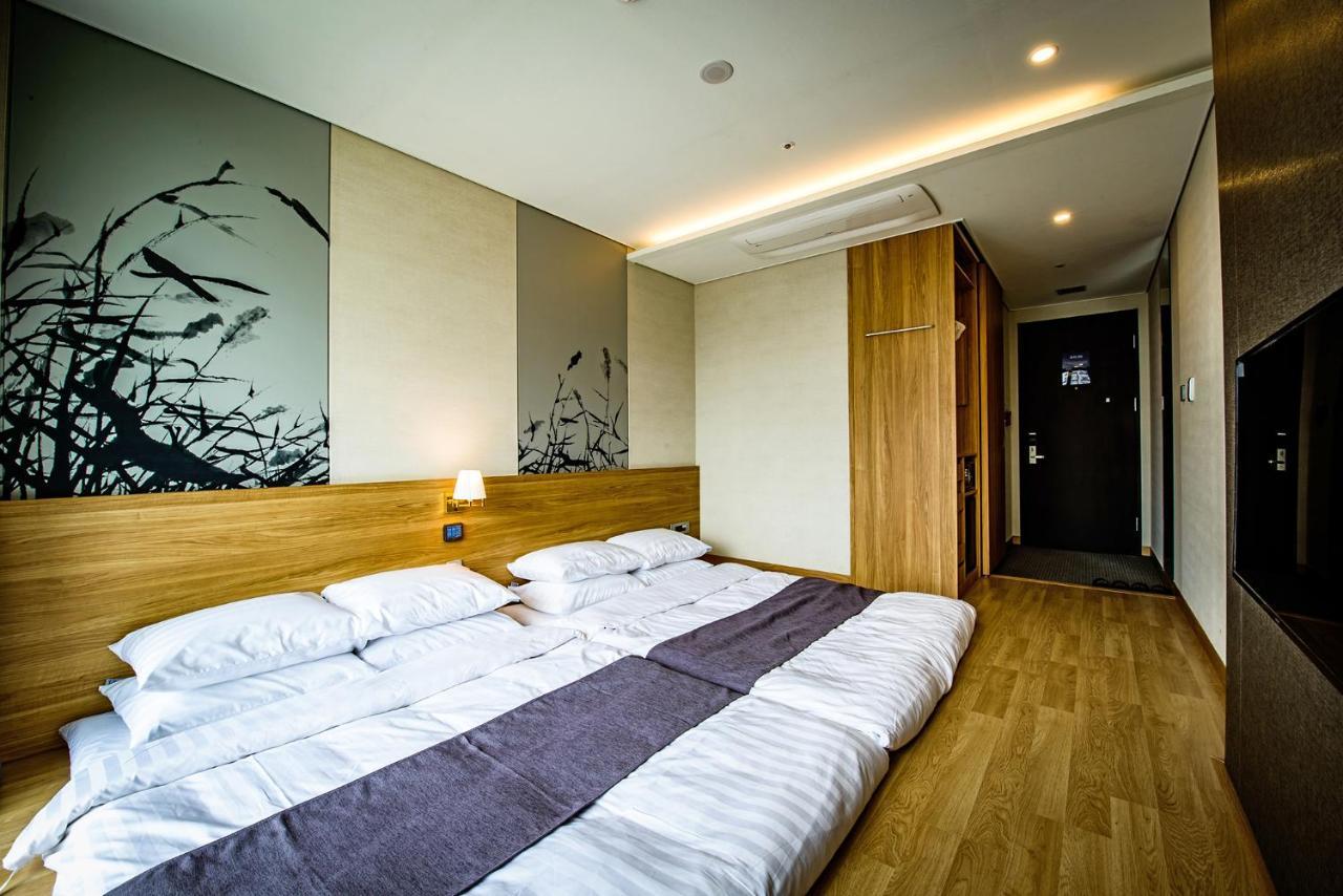 Utop Ubless Hotel ג'גו מראה חיצוני תמונה